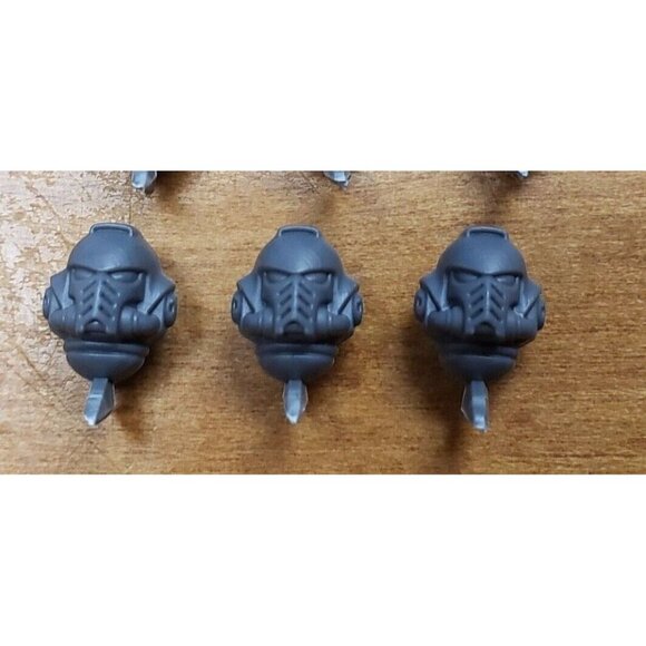 Warhammer 40k Space Marine Bits Primaris Intercessor Heads x5 Set - HELMET - Picture 5 of 6